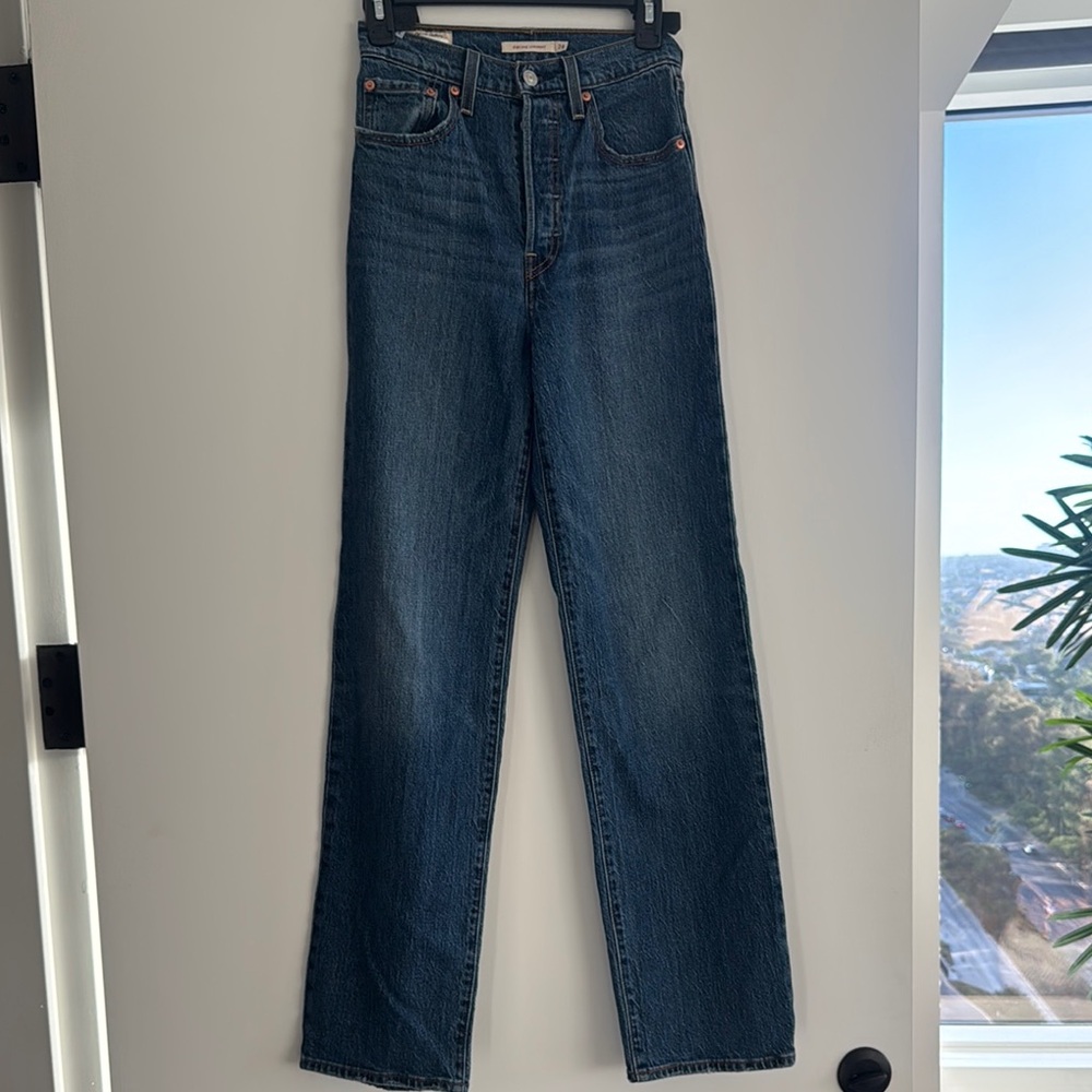 Classic Blue Levi’s Women's Jeans